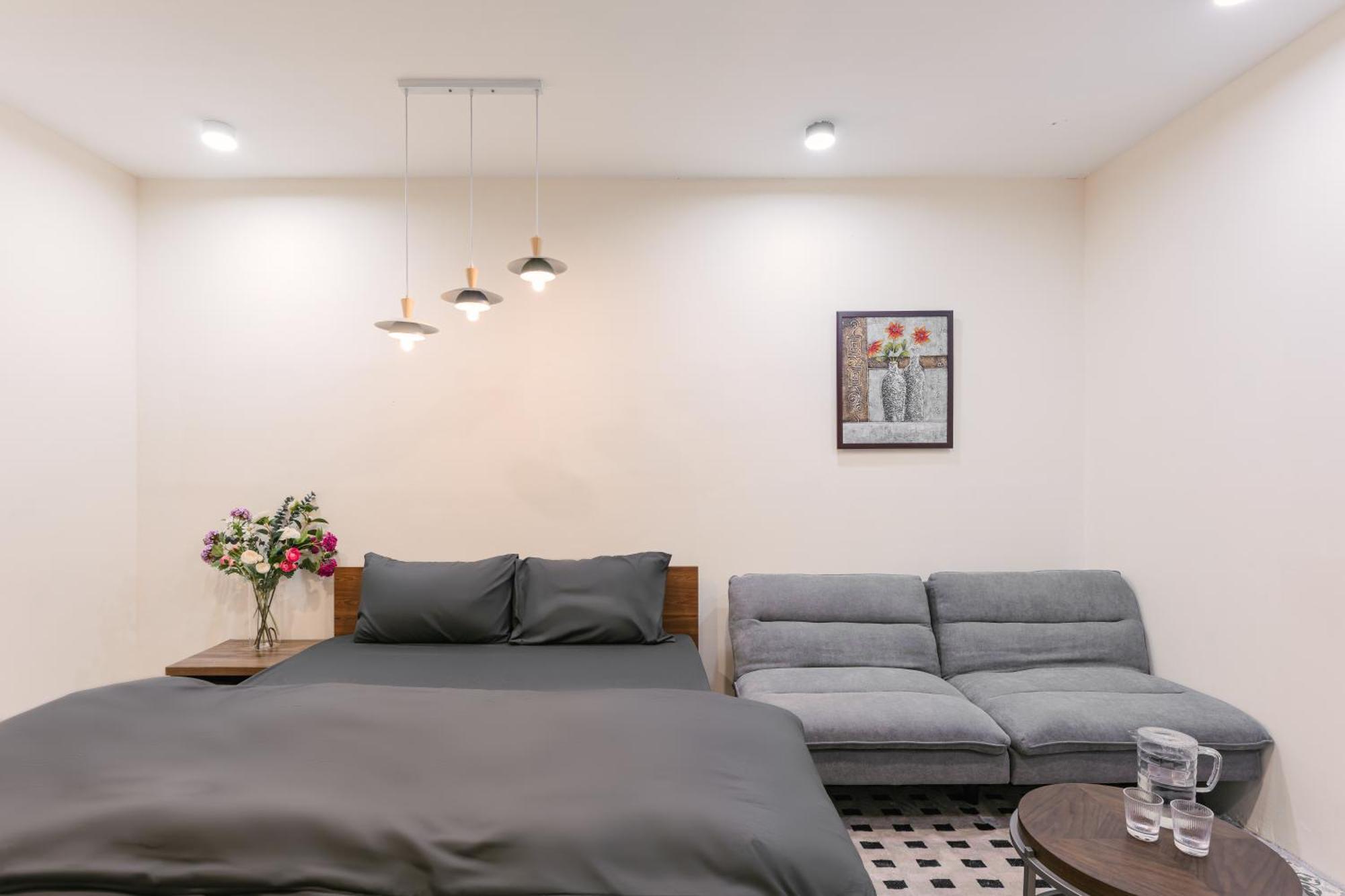 Delapong Homestay - 50M To Hoan Kiem Lake Hanoi Eksteriør billede